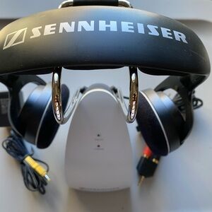 Sennheiser HDR 120 Wireless Headphones